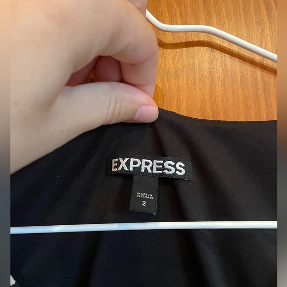 Express Dress - Picture 2 of 3